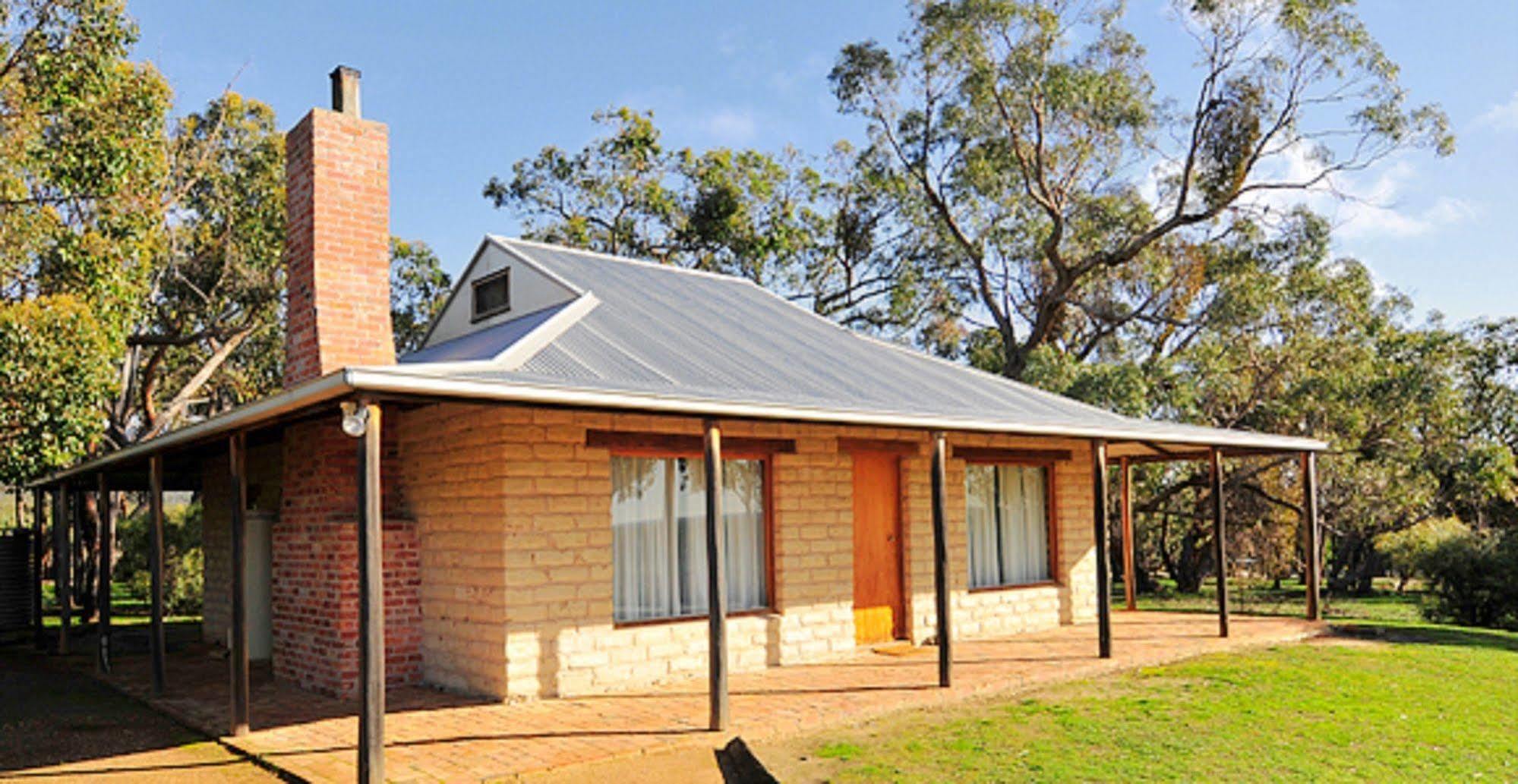 Grampians Pioneer Cottages Голлс-Гап Екстер'єр фото